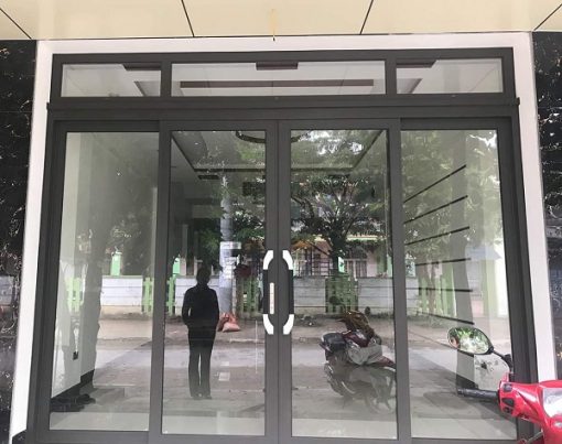 Cửa đi lùa quay 4 cánh